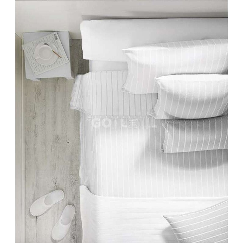 COLCHA JUCAR BLANCO 250X260CM