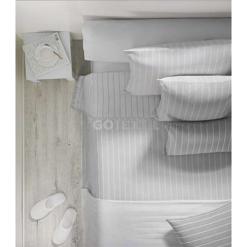 COLCHA JUCAR PLATA 235X260CM